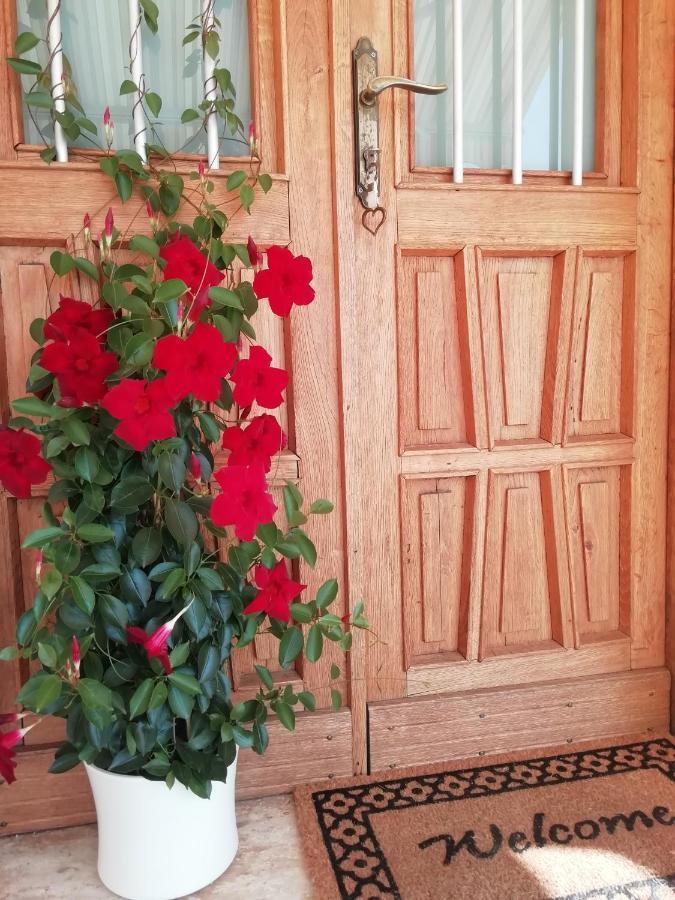 B&B La Casa Di Loretta Paderno Ngoại thất bức ảnh