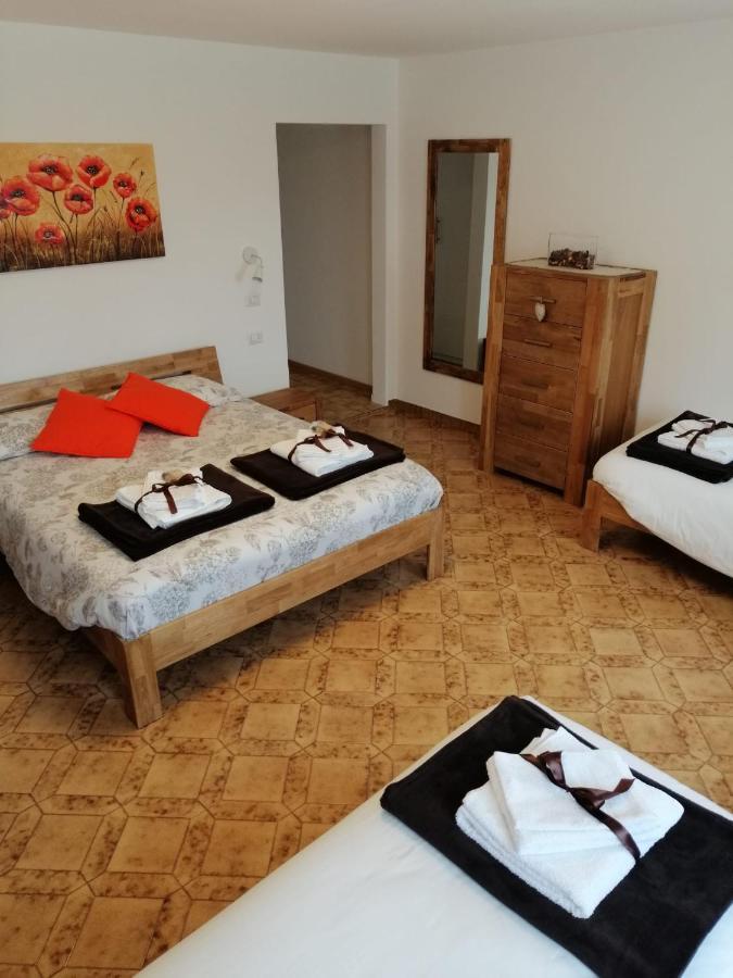 B&B La Casa Di Loretta Paderno Ngoại thất bức ảnh